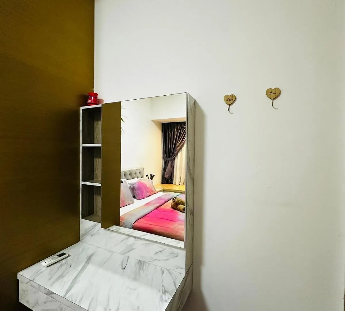 Royale City And Sea View Johor Bahru Apartment